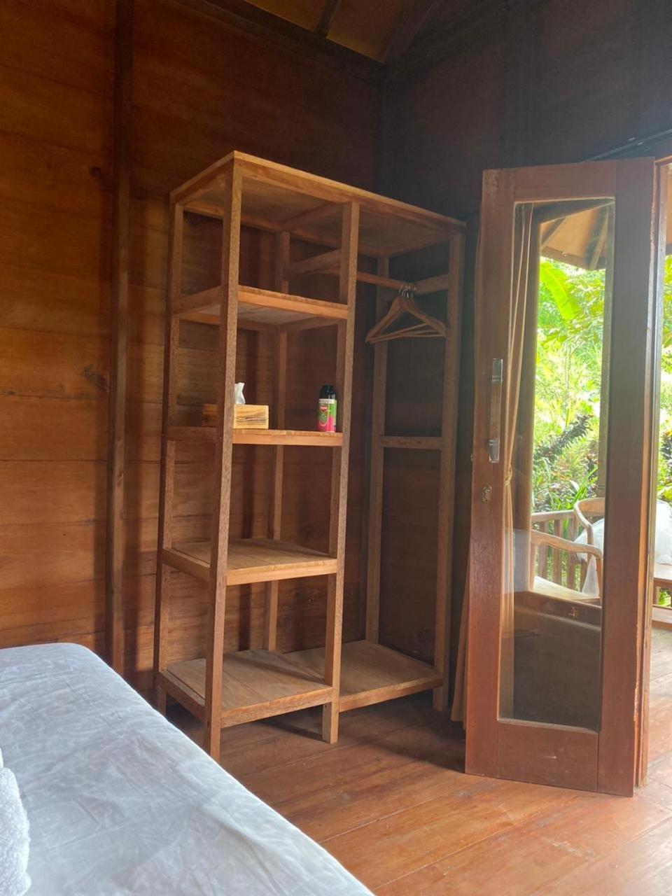 Uma D'Nyuh Homestay Singaraja  Ngoại thất bức ảnh
