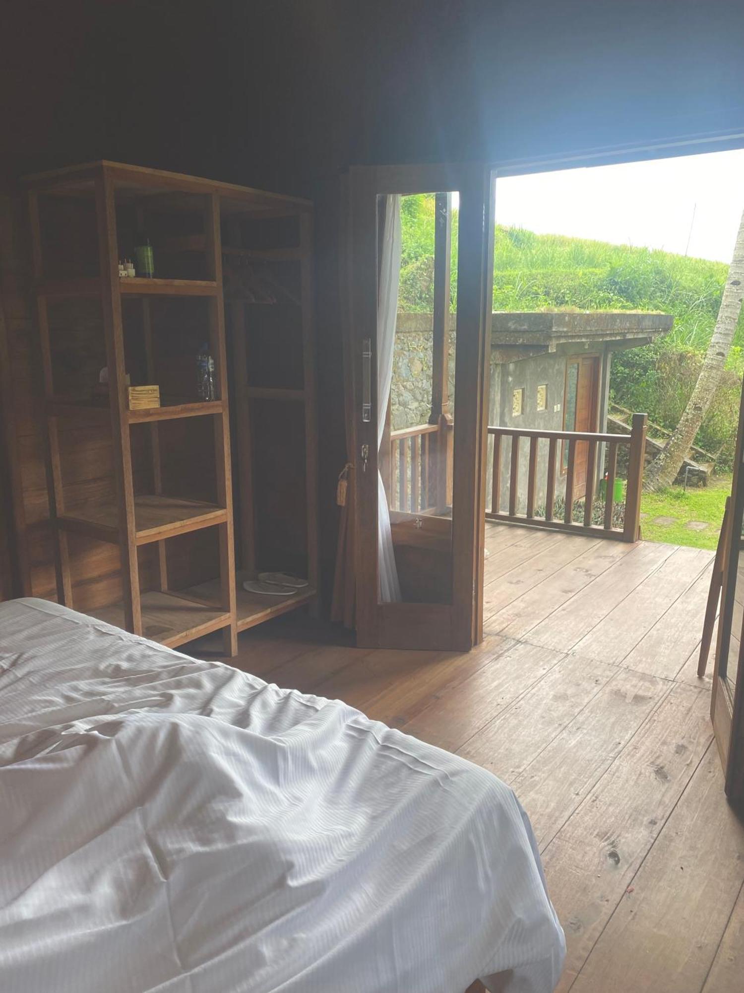 Uma D'Nyuh Homestay Singaraja  Ngoại thất bức ảnh